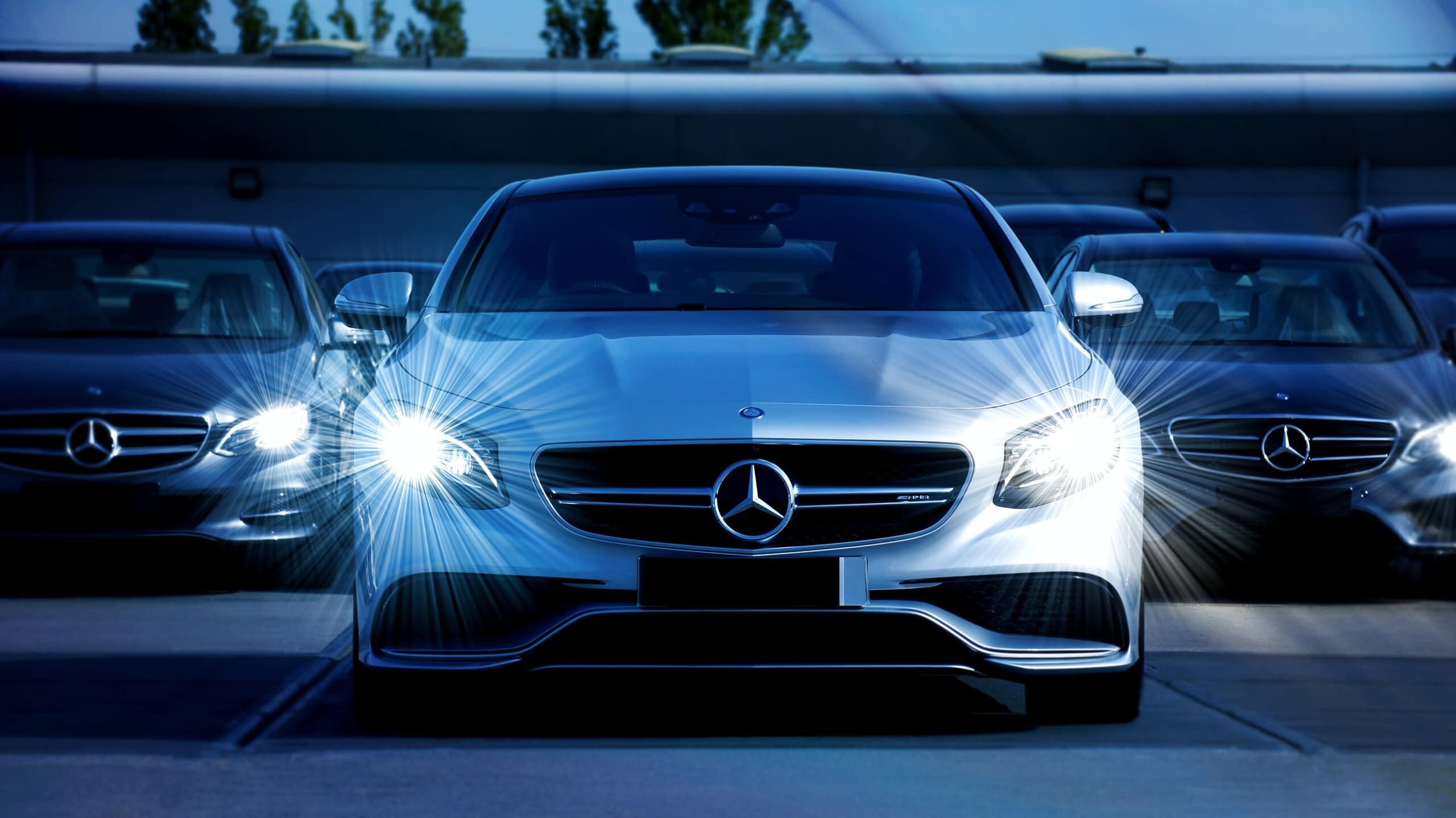 Mercedes Benz