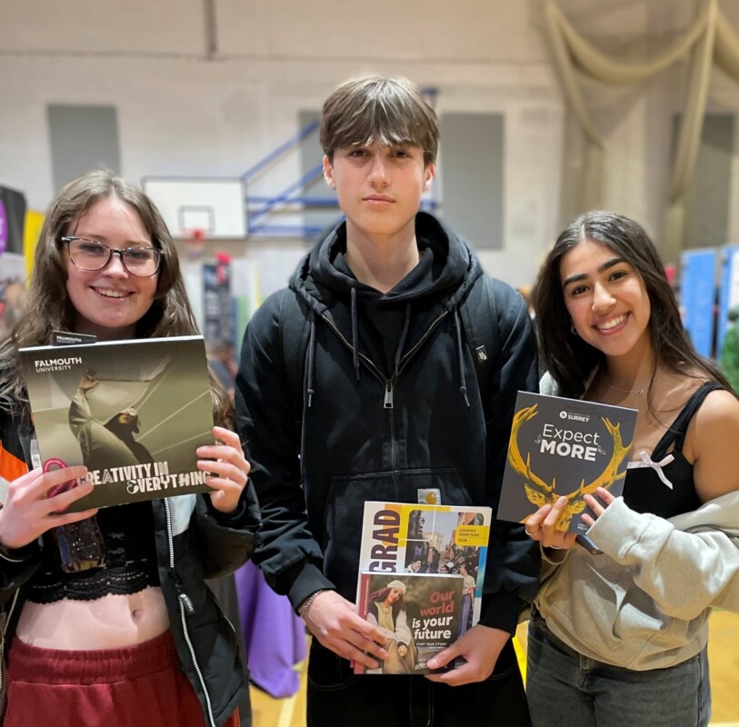 3 Students With Prospectuses 1