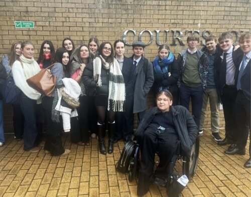 Bar Mock trial Students outside Outside crown Court