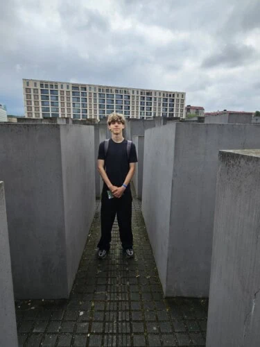 politics student in berlin in open air museum