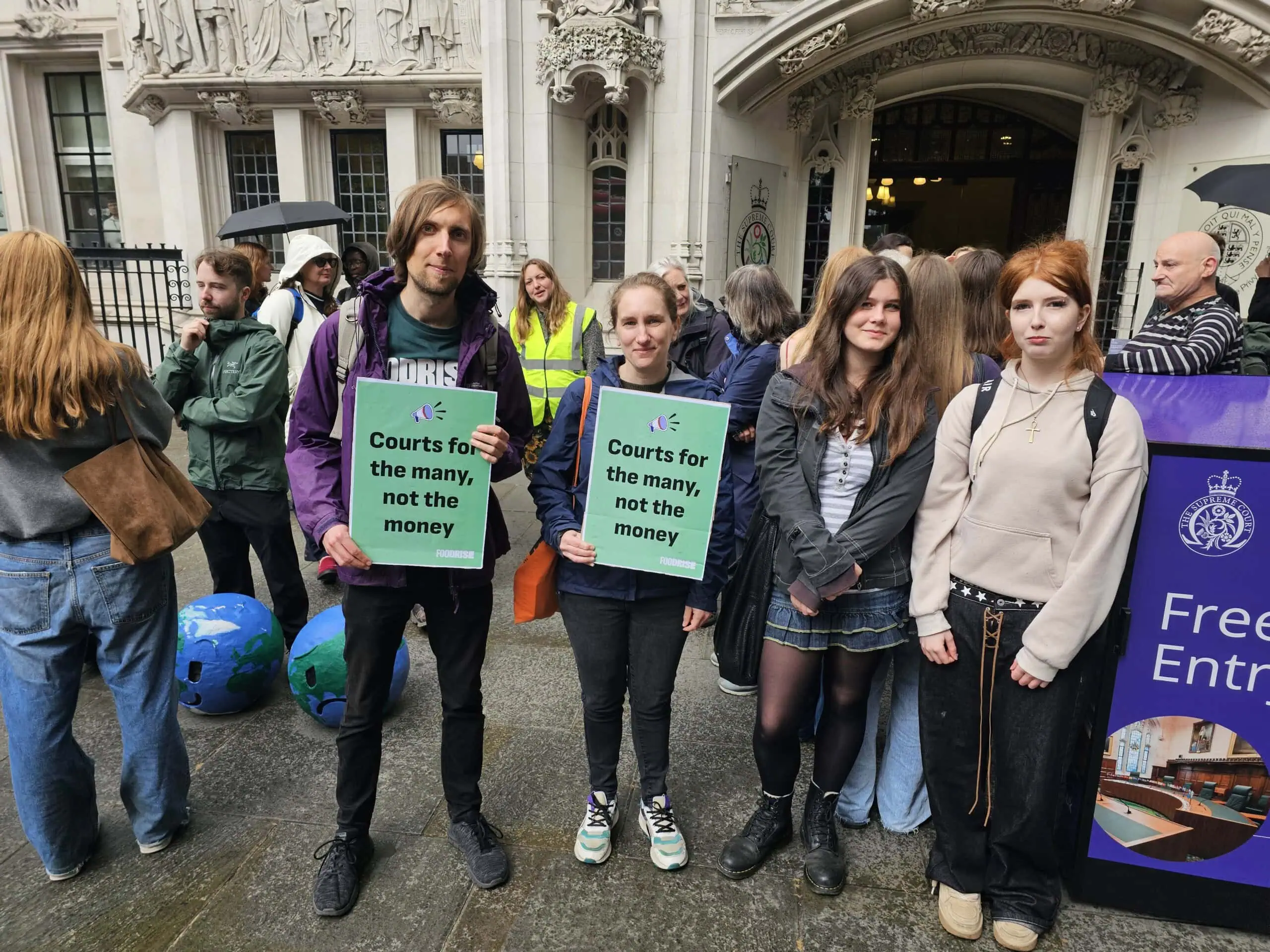 protestors outside the supreme court